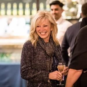 Meet your Posher, Angie